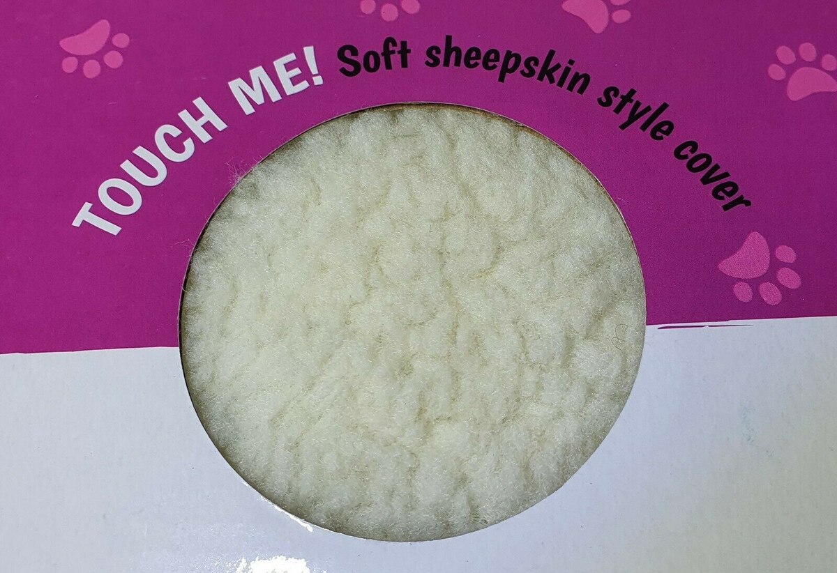 Walmart Is Selling a Self-Warming Cat Bed for $17 to Keep Kitties Nice and Cozy